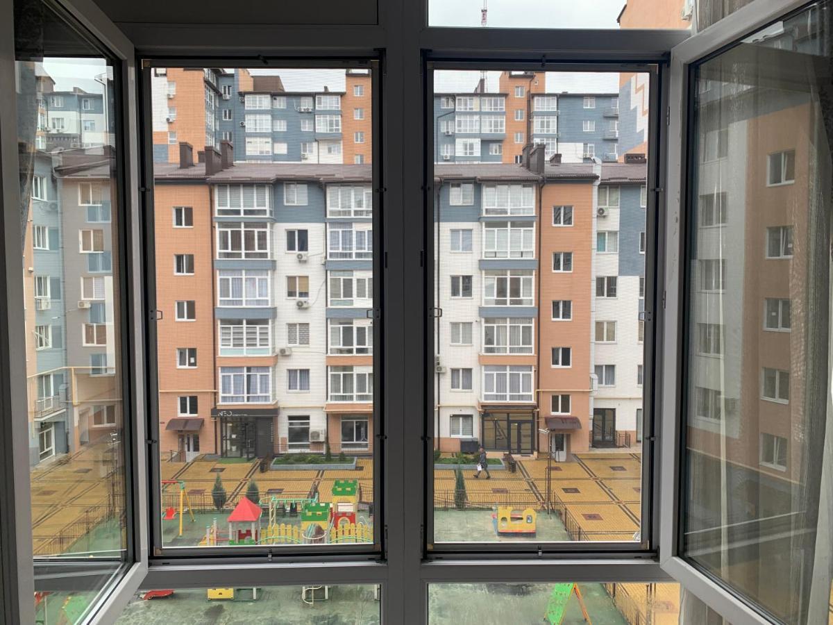 Luxury Apartments Melnyka 10 Iwano-Frankiwsk Zewnętrze zdjęcie