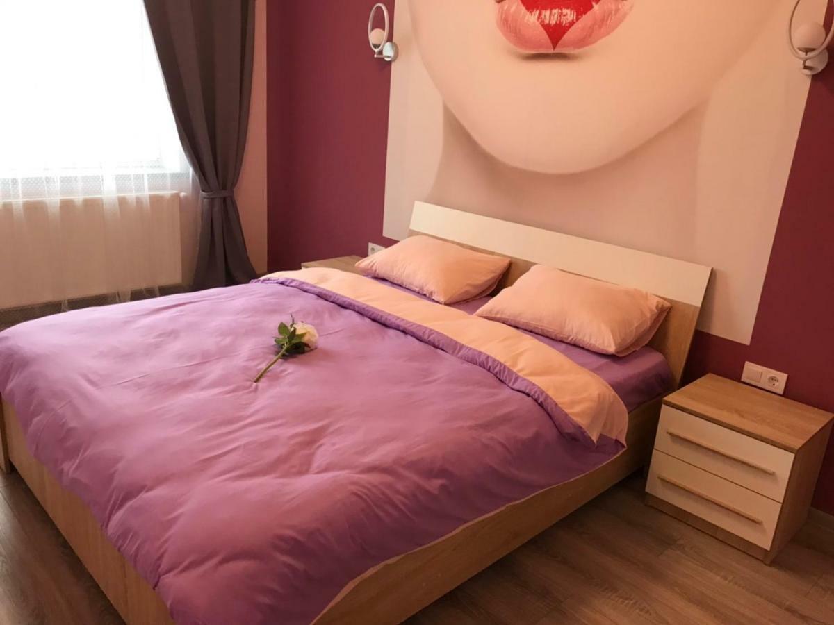 Luxury Apartments Melnyka 10 Iwano-Frankiwsk Zewnętrze zdjęcie