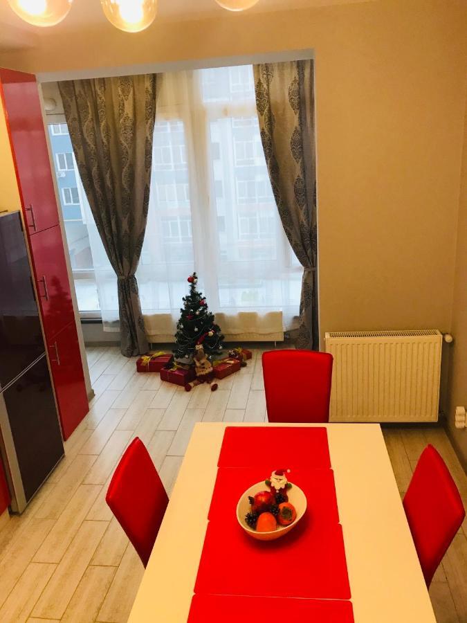 Luxury Apartments Melnyka 10 Iwano-Frankiwsk Zewnętrze zdjęcie